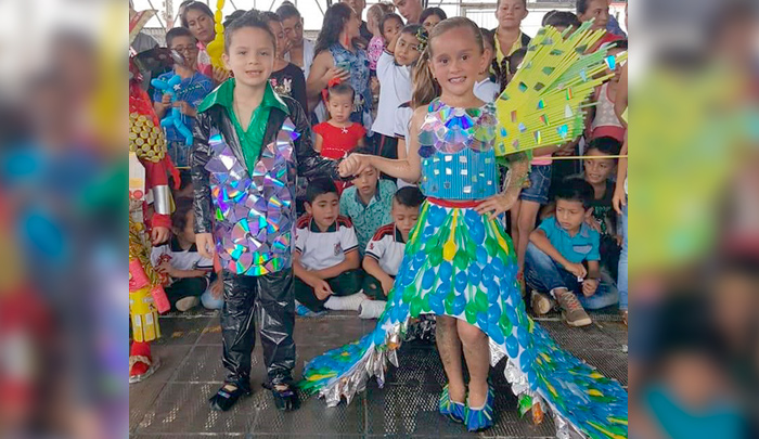 Vestuario fashion reciclado para niño