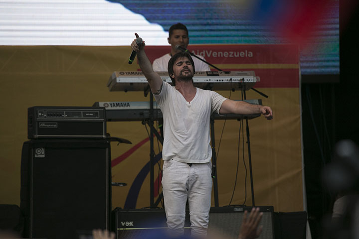 Juanes.