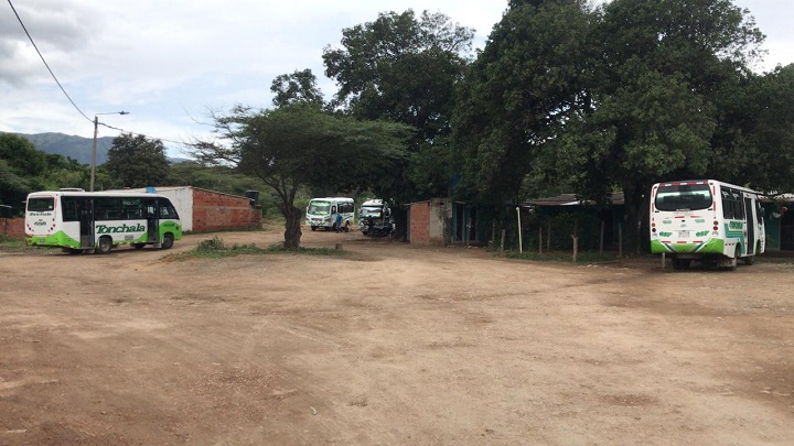 Este es el parqueadero provisional de la empresa de transporte ubicado en la vereda Agualinda del municipio de Los Patios./FOTO: Cortesía para La Opinión