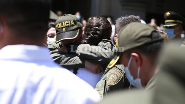 Sus más cercanos amigos estuvieron presentes 