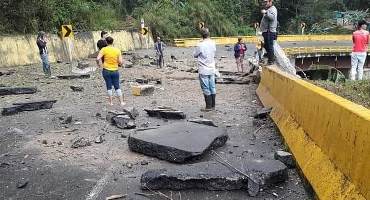 Un ataque con explosivos se presentó en el sector La Curva/Cortesía 