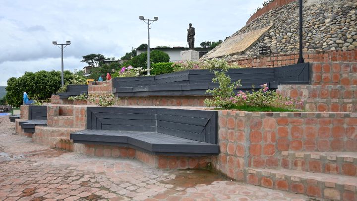 El lugar fue adecuado con nuevas bancas. / Foto: Jorge Gutiérrez / La Opinión 