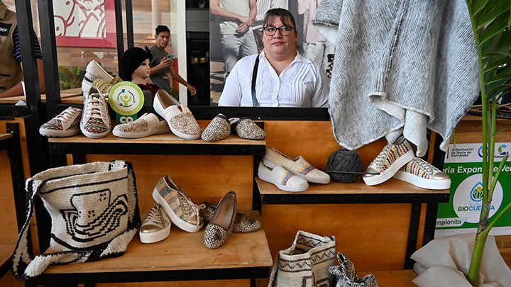 Adriana Antelíz, tiene 10 años con Asomerced es una emprendedora de Mutiscua, 