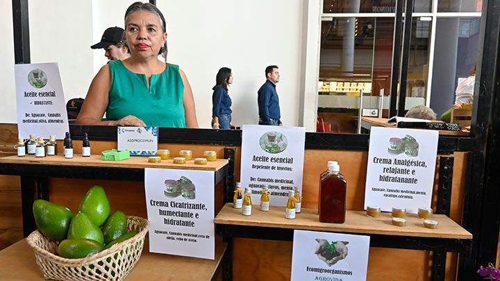 Asoprocomun ofrece aceites esenciales a base de aguacate, cremas humectantes e hidratantes.
