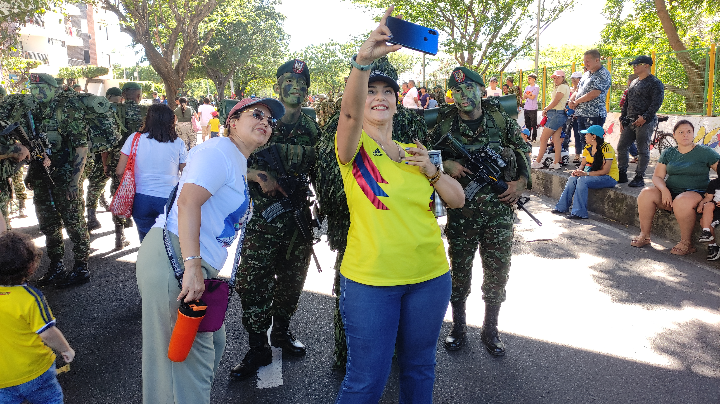 Desfile de la independencia3