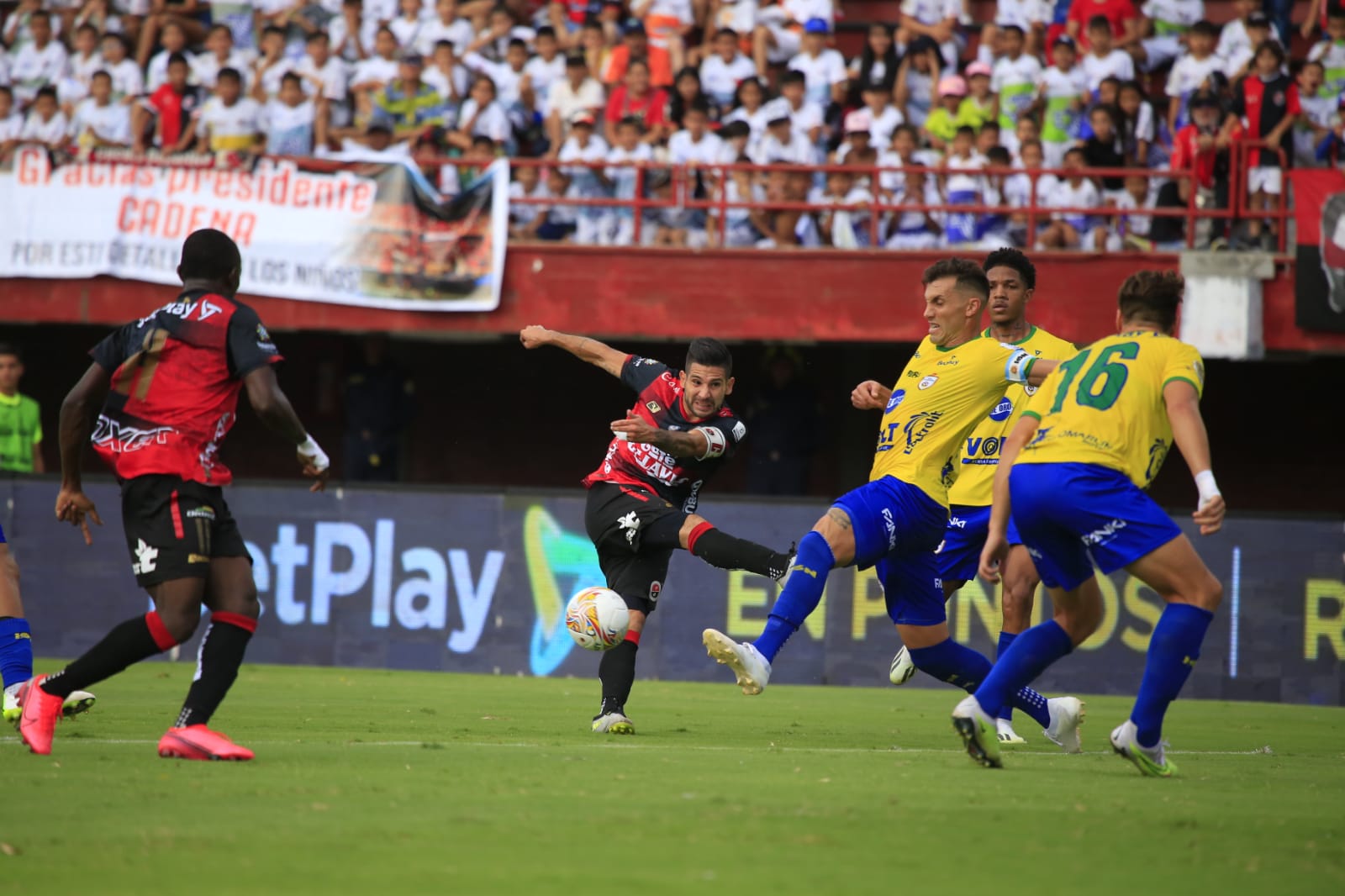 Cúcuta Deportivo vs Real Cartagena en la fecha 11 del Torneo II-2023. Fotos: Juan Pablo Cohen / La Opinión