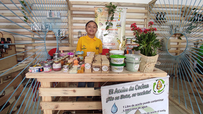 Los más pequeños también fueron recibidos con sus productos sotenibles