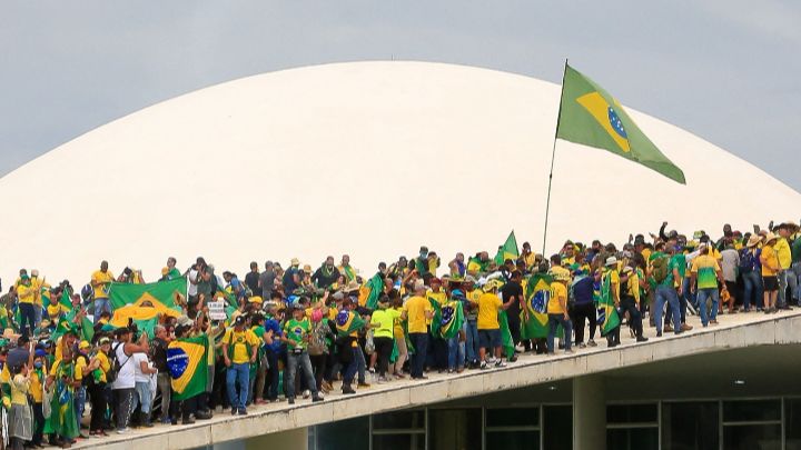 Brasil-Protestas en apoyo al expresidente Jair Bolsonaro en Brasilia el 8 de enero