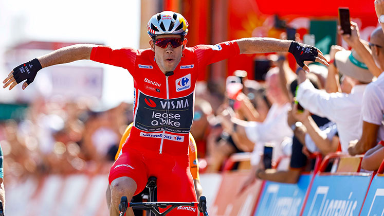 El Líder Wout Van Aert Se Quedó Con La Tercera Etapa De La Vuelta A ...