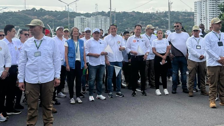 El alcalde de Cúcuta, Jorge Acevedo y el gobernador de Norte de Santander, William Villamizar, acompañaron toda la movilización. / Foto: Cortesía de la Alcaldía de Cúcuta