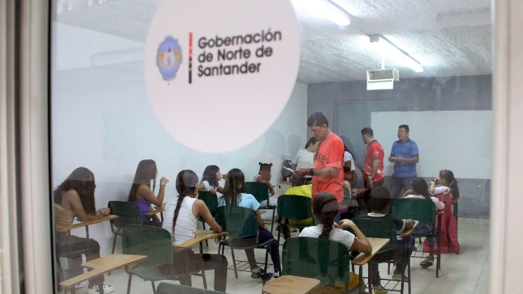 La Secretaría de Educación continuará con los procesos de inscripción, para los menores que sigan llegando del Catatumbo. / Foto: Carlos Ramírez / La Opinión