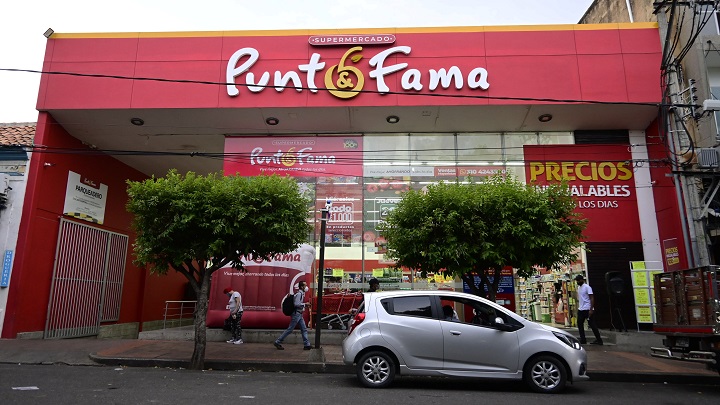 Punto y fama