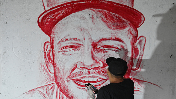 Arte en Colombia con sangre de tatuados.