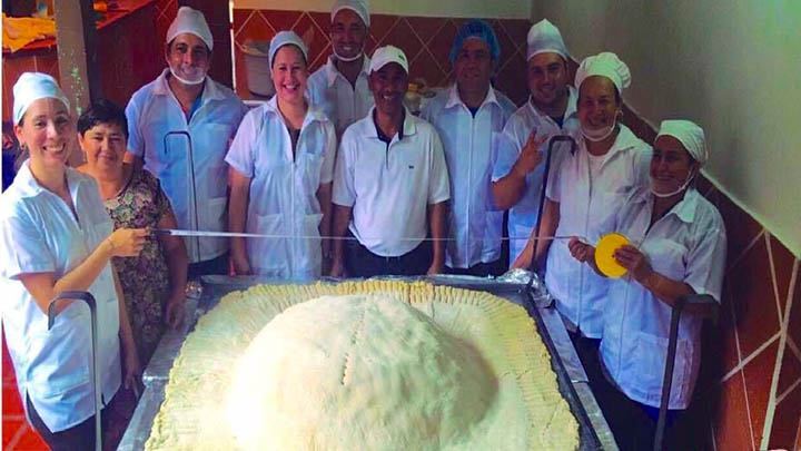 Pastel de garbanzo más grande el mundo