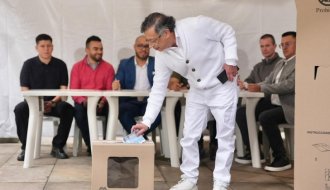 Presidente Petro votando- 31 de mayo de 2026