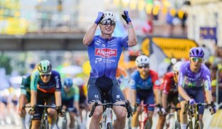 El ciclismo de Bélgica, nuevamente volvió ser protagonista en el Tour de Francia, esta vez,  Jasper Philipsen (Alpecin) quien se alzó con la etapa.