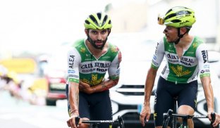 Así arribó a la meta el ciclista antioqueño, tras la fuerte caída en la etapa 12 del Tour.