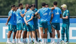 El seleccionado brasileño buscará  hacerse con el cupo a los octavos de final ante la corpulenta Noruega.