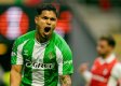Juan Camilo Hernández, delantero pereirano del Real Betis.