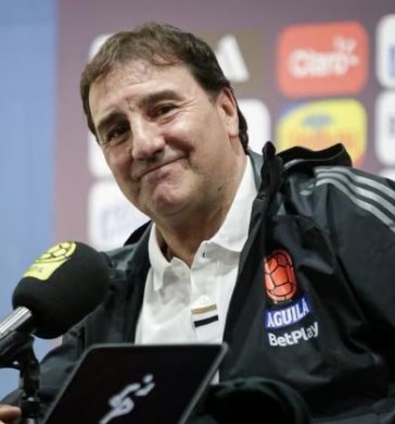 Néstor Lorenzo, lista Mundial.