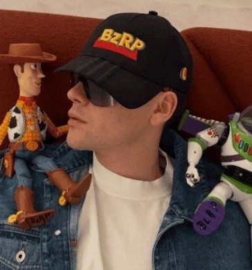 Bizarrap también se apunta a 'toy story 5' y será la voz de Gnomo de Jardín