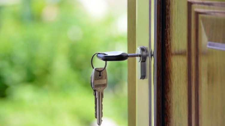 Disminuyó la compra de vivienda en agosto en comparación al año pasado
