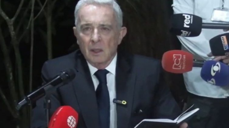ALVARO URIBE. 