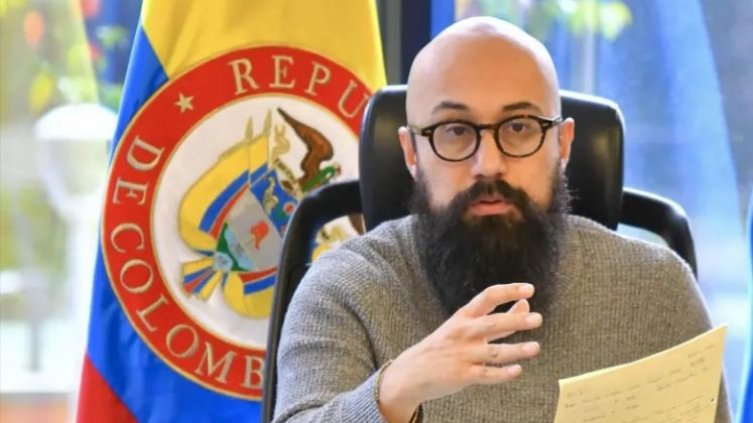CARLOS CARRILLO 
