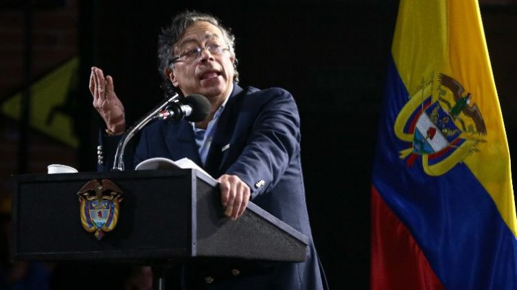 GUSTAVO PETRO 
