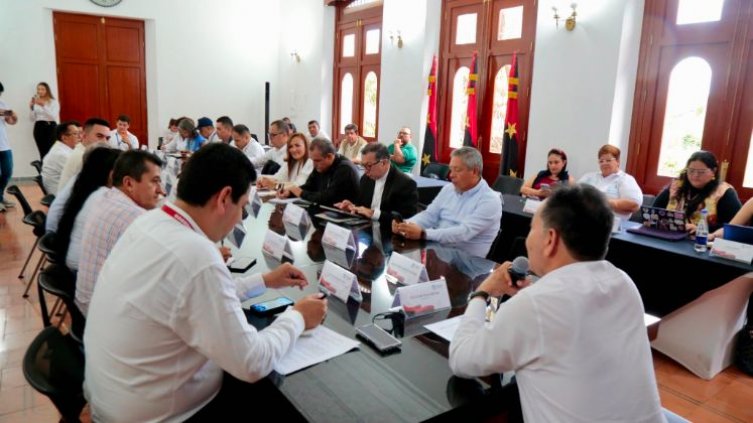 El pasado martes se instaló la mesa exploratoria que buscará la paz en la región./Foto: Cortesía