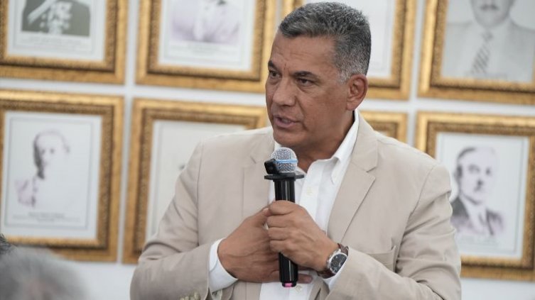 GENERAL MORA. MINISTRO DE DEFENSA / CORTESÍA 