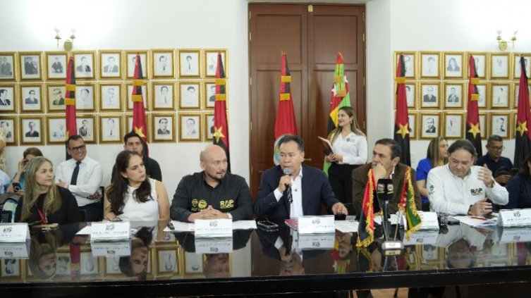 Los gobernadores de Santander y Norte de Santander, y la RAP buscan en el Congreso consolidar una agenda regional./Foto cortesía
