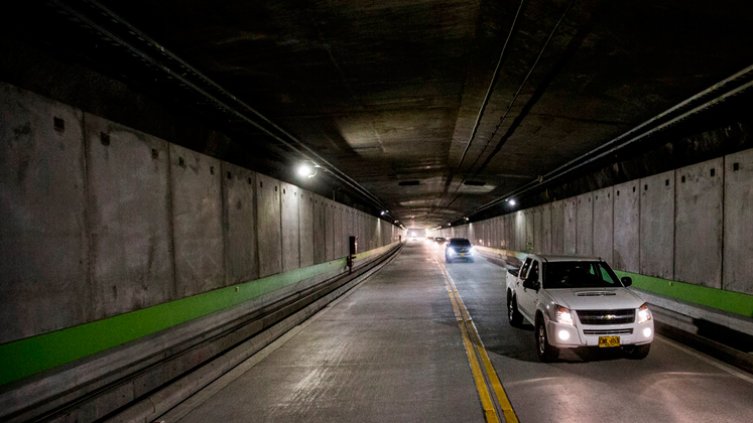 Túnel de Oriente