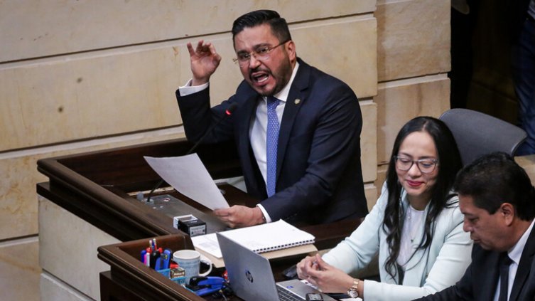 Pese al terremoto, Congreso mantiene elección del nuevo contralor este miércoles