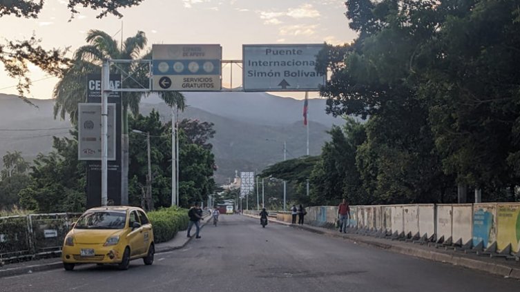 Restricción del paso vehicular sorprende este 7 de agosto en la frontera entre Colombia y Venezuela