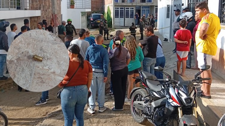 Balacera en Ocaña deja un menor muerto y dos patrulleros heridos 