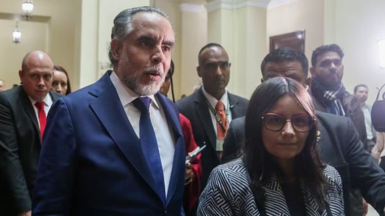 Benedetti y Angie Rodríguez serán investigados tras revelaciones de Salvatore Mancuso