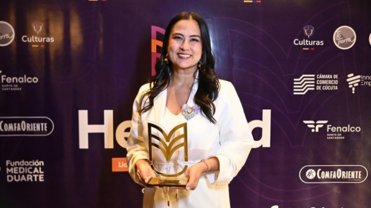 Rectora de UNIMINUTO Sede Santanderes, es reconocida como Ejecutiva del Año en los premios HERLead 2026