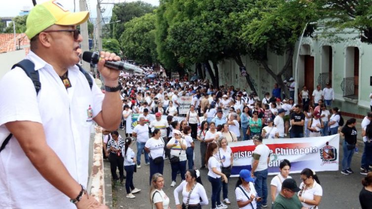 Leonardo Sánchez, presidente de Asinort, convocó al gremio docente al paro nacional del 14 de octubre./Foto Archivo