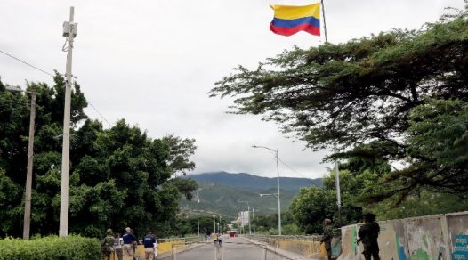 Ningún contratiempo se presentó a lo largo de la frontera./Foto: Carlos Ramírez/La Opinión