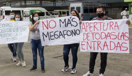 Denuncian que los gastos en arriendos y servicios públicos aumentan a diario, aun sin estar operando.  / Foto: Luis Alfredo Estévez/ La Opinión 