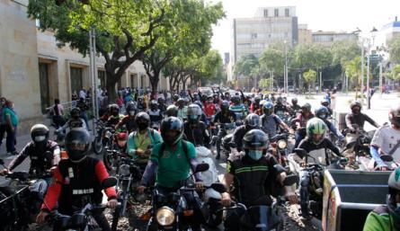 Decenas de motorizados recorrieron las calles en contra del Grupo Élite de Tránsito. / Foto: Alfredo Estévez