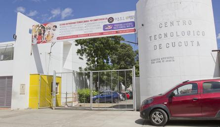 “El CTC es una alternativa para los  jóvenes que se preparan para el  mercado laboral./ Foto Luis Alfredo Estévez
