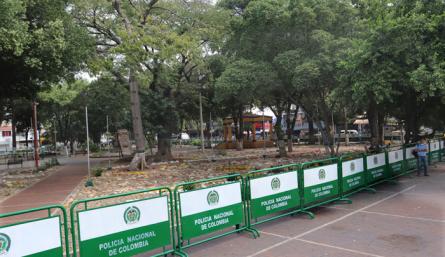 Los Gestores de Convivencia y Participación Ciudadana de la Policía Nacional estarán permanentemente en los parques. / Foto: Luis Alfredo Estévez