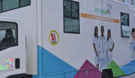 Juan Agustín Ramírez lamentó que en las primeras dosis que llegarán este jueves no se hayan destinado vacunas para los profesionales de Imsalud. / Foto: Archivo