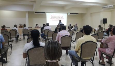 Aspecto del foro de los rectores de colegios privados en el que se discutió la situación de estos planteles. / Foto cortesía para La Opinión