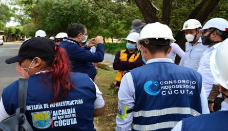 La Secretaría de Gestión de Riesgo busca limpiar 18 canales urbanos y 5 canales rurales en la ciudad. / Foto Cortesía