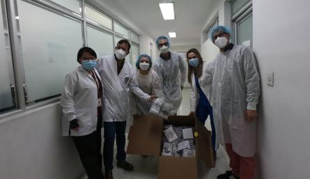 Donaron pruebas PCR al Laboratorio de Salud Pública de Norte de Santander, LSP y al Centro Experimental de Diagnóstico e Investigación Molecular (Cedimol) de la Universidad de Pamplona. / Foto: Cortesía