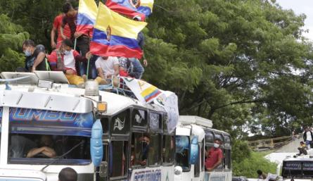 Los reclamos de los campesinos del Catatumbo se centran en que no se haga la erradicación de cultivos ilícitos con glifosato y se implemente el acuerdo de paz entre la desmovilizada guerrilla de las Fac y el gobierno de Juan Manuel Santos en La Habana. / Foto: Alfredo Estévez