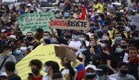 Norte de Santander ha dado un ejemplarizante comportamiento en cada una de las marchas de protesta que se han llevado a cabo. / Foto Juan Pablo Cohen/La Opinión